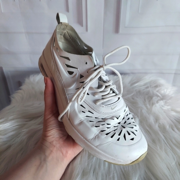 Nike Shoes - Nike Air Max Thea Joli 725118-100 Women's White Sneaker Shoes Size US 9